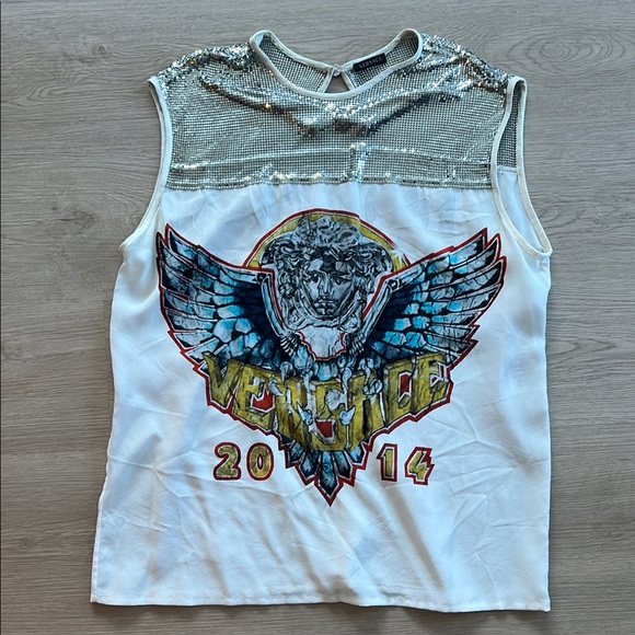 White Kids Shirt with Graphic Design - Picture 1 of 4